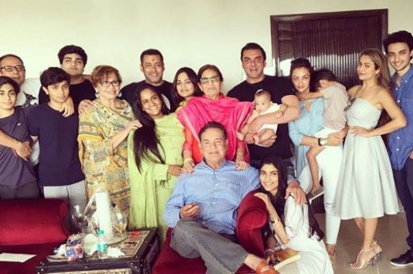 The entire Khan family gathers for the Raksha Bandhan celebration