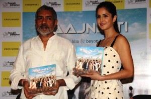 Katrina Kaif attends RAAJNEETI book launch 8