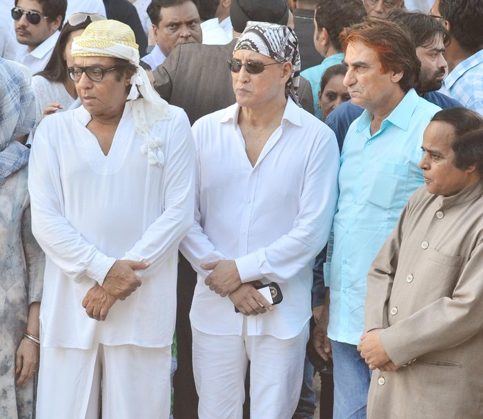 Ranjeet And Danny Denzongpa At Vinod Khanna Funeral