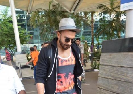 Ranveer Singh clicked at airport