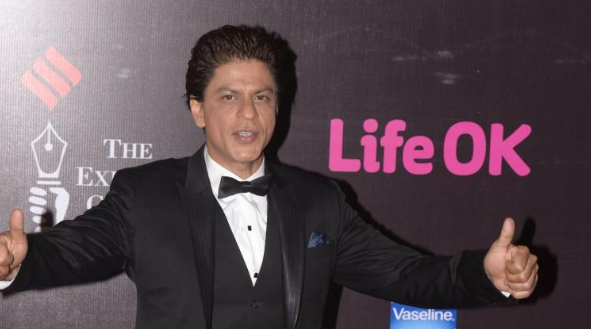 Shahrukh Khan at 21st Life OK Screen Awards