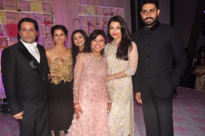 Aishwarya and Abhishek Bachchan at Shirin Morani's wedding