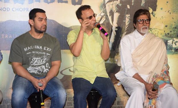 Big B, Aamir Khan and Vidhu Vinod Chopra interacting with the media at the trailer launch
