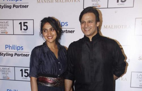 Vivek Oberoi and his wife attend Manish Malhotra's show at Lakme Fashion Week 2015