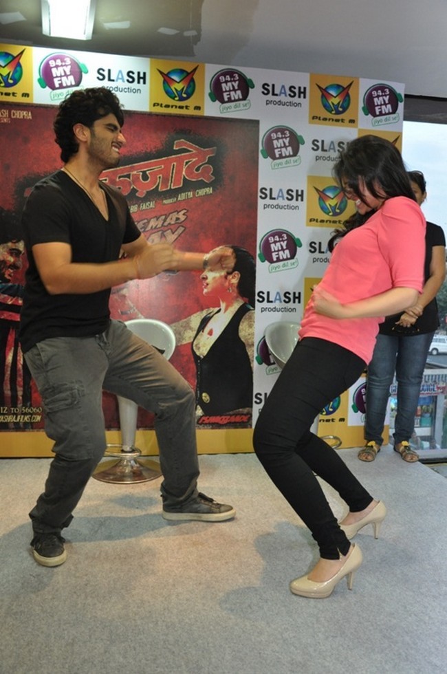 Arjun & Parineeti promotes ISHAQZAADE 5