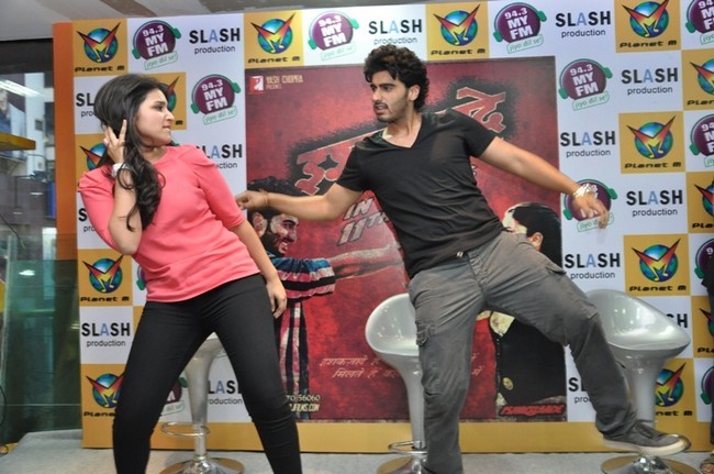 Arjun & Parineeti promotes ISHAQZAADE 8