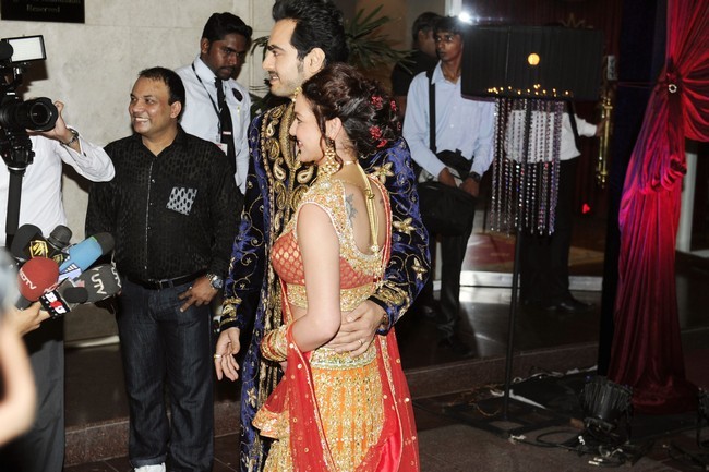 Eshaa Deol with her husband at sangeet ceremony 2
