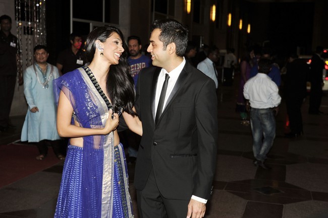 Abhay Deol with girlfriend Preeti at Sangeet ceremony of Eshaa Deol 1