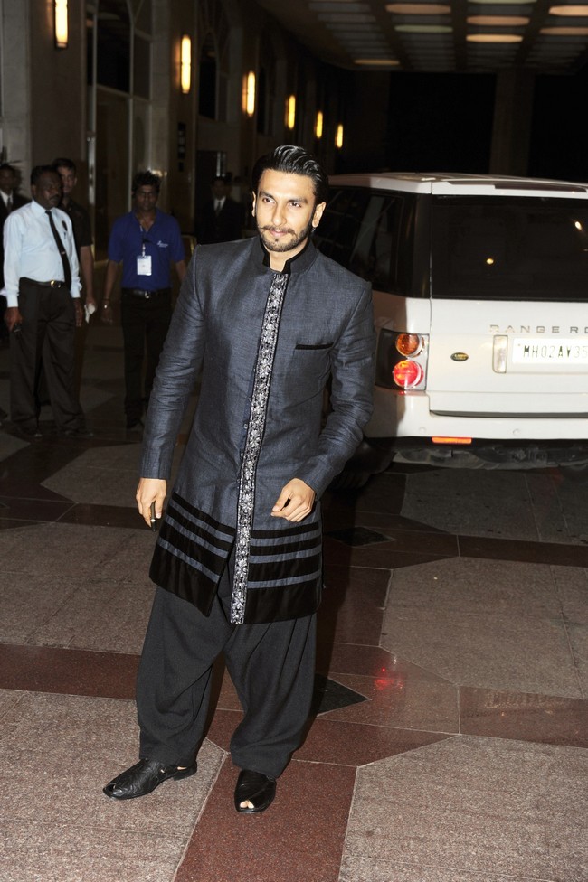 Ranveer Singh at Sangeet ceremony of Eshaa Deol 