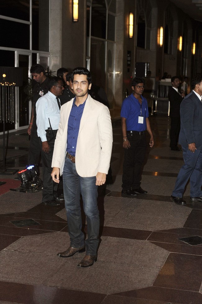Arjan Bajwa at Sangeet ceremony of Eshaa Deol 1