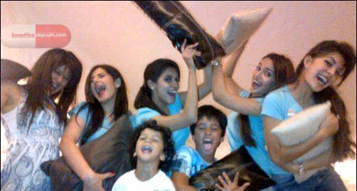 Housefull 2 girls enjoys high tea party 3