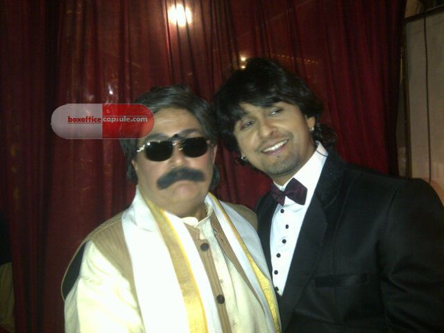 Sonu Nigam at mIrchi awards
