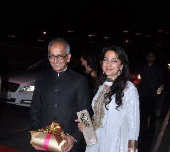 Jai Mehta & Juhi Chawla at birthday party of Karan Johar