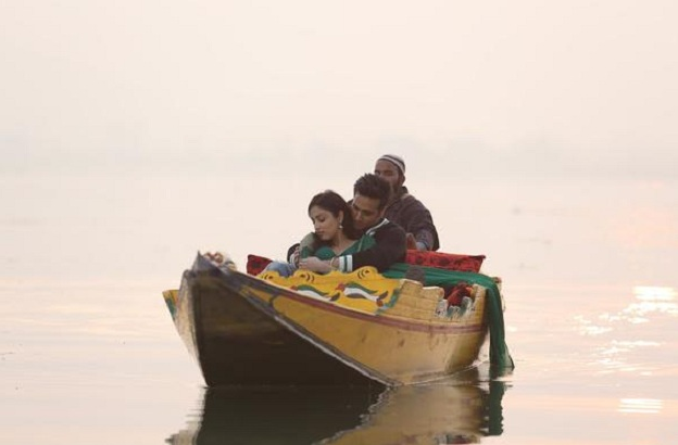 Pulkit Samrat and Yami Gautam shooting for 'Junooniyat' in the locales of Kashmir