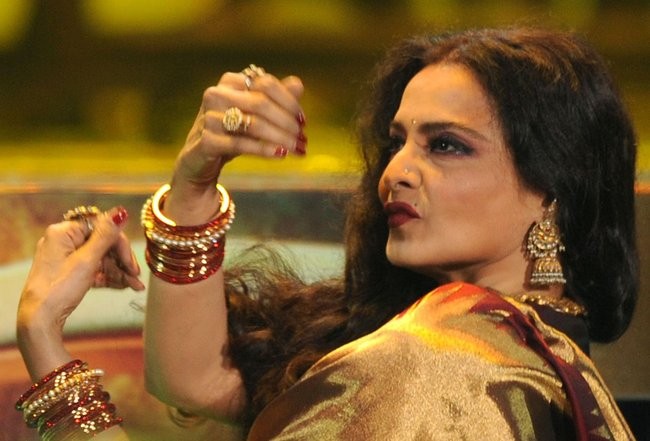 Rekha at IIFA Awards 1