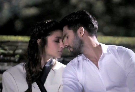 1st Day Box Office Collection Of SHAANDAAR