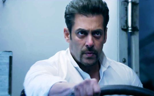 2nd Day Early Trends And 1st Day Updated Box Office Collection Of Salman Khan starrer KICK !