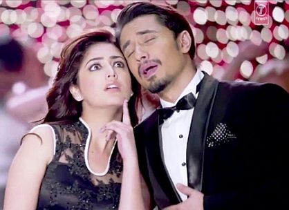 1st Weekend Box Office Collection Of TOTAL SIYAPAA