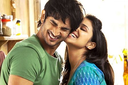 2nd Day Box Office Collection Of SHUDDH DESI ROMANCE