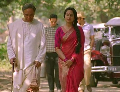 Epic Fall - 2nd Week Worldwide Box Office Collection Of LOOTERA