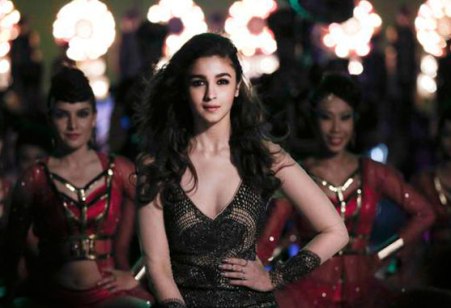 3rd Day Saturday Box Office Collection Of SHAANDAAR