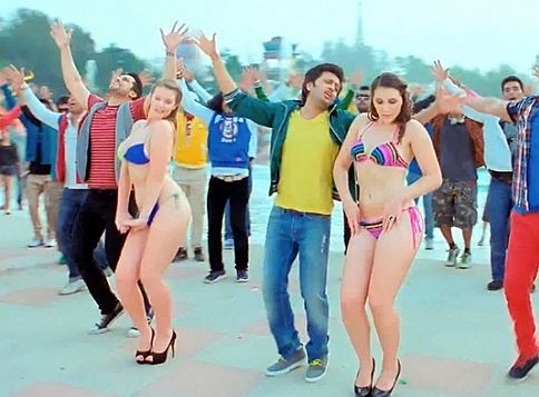 5th Day Tuesday Box Office Collection Of GRAND MASTI, 3rd Bets Monday Of 2013