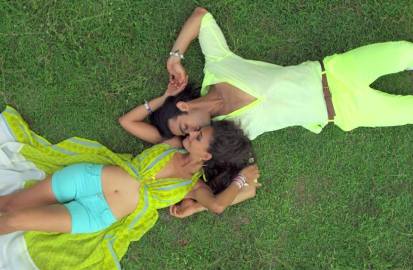 5th Day Tuesday Box Office Collection Of KARLE PYAR KARLE And MISS LOVELY