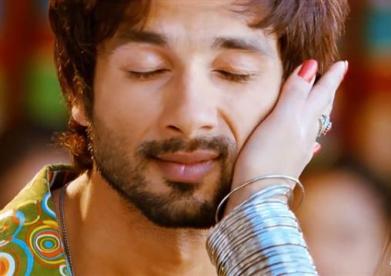 1st Day Box Office Collection Of R...RAJKUMAR