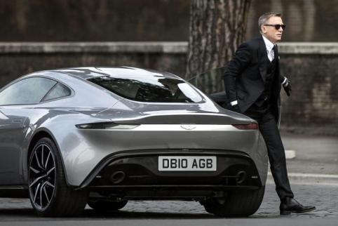 1st Day Box Office Collection Of SPECTRE