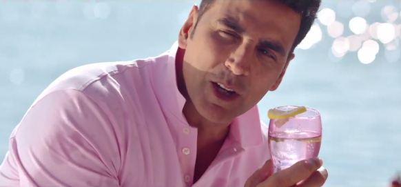 EXCLUSIVE Alcoholic Full Video | The Shaukeens | Yo Yo Honey Singh | Akshay Kumar, Lisa Haydon