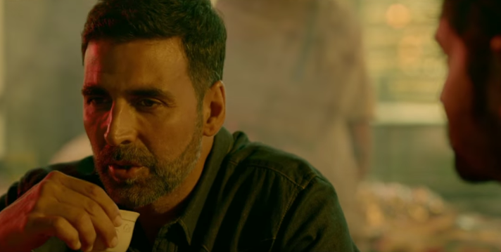 AIRLIFT - Chot Lagti Hai Na To Aadami Maa Maa Hi Chillata Hai | Dialogue Promo | T-Series