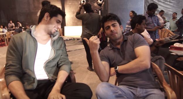 Cricket Match: Kapoor Vs Sons | Sidharth Malhotra & Fawad Khan Cricket Match: Kapoor Vs Sons | Sidharth Malhotra & Fawad Khan