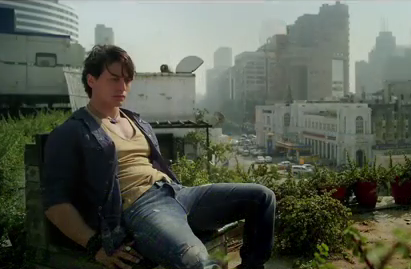 Heropanti Official Trailer | Introducing Tiger Shroff