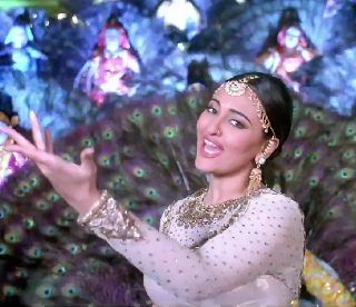 Radha Nachegi Official Full Song Video | Tevar | Sonakshi Sinha, Manoj Bajpayee
