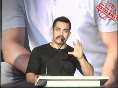 Shahrukh Khan Avoids Wishing Newly Turned Papa Aamir Khan Exclusive News