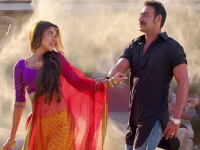 Song Chalao Na Nainon Se from BOL BACHCHAN