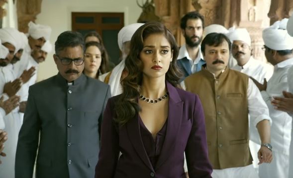 Annkho Me Tabhi Chamak Aati Hai, Jab Unme Khatra Hota Hai : Baadshaho (Dialogue Promo 3)