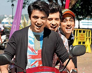 Har Ek Friend Kamina Hota Hai Video Song | Chashme Baddoor | Ali Zafar