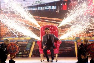 Shah Rukh Khan teaches how to be a Superstar