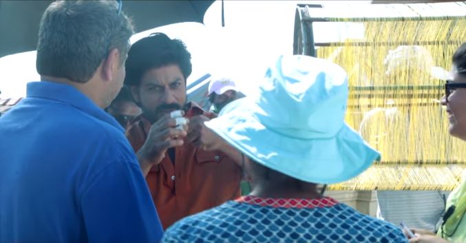 Raees | Making of Udi Udi Jaye | Mahira Khan, Shah Rukh Khan Raees | Making of Udi Udi Jaye | Mahira Khan, Shah Rukh Khan